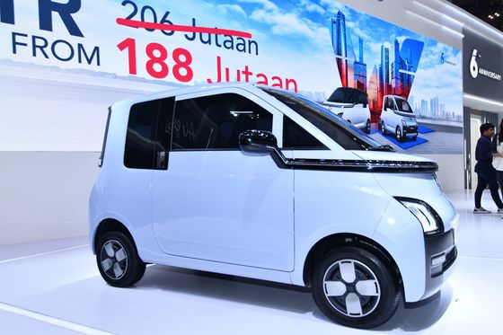 Les nouvelles mini voitures électriques Wuling Air ev RHD Air EV sont équipées d'un moteur électrique de 30/50 kW