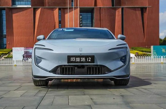 Véhicule purement électrique AVATR 12 Véhicule électrique avec une autonomie de 700 km