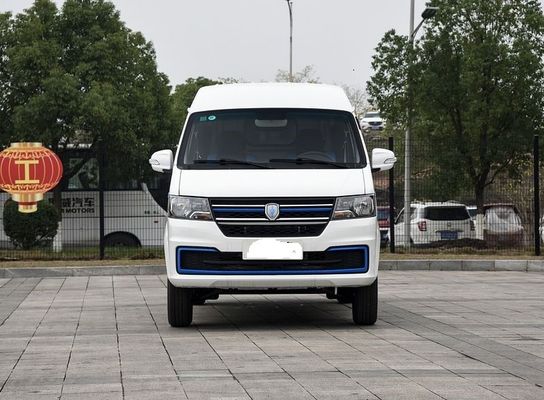 Forme carrée Adopté Jinbei Style de famille Nouveau véhicule électrique Van Hiace EV Avec 220N.m Et 300km NEDC Avec vitesse maximale à 80km/h
