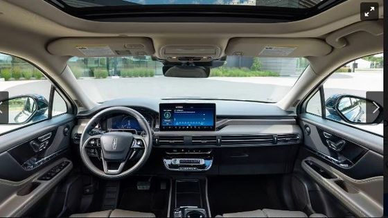 024 Lincoln Corsair Hybride vert SUV 5 passagers Lincoln Corsair vous enveloppe de fonctionnalités intelligentes