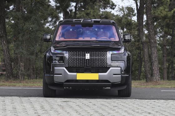 BYD Yangwang U8 Extended Range Véhicule électrique avec une autonomie de 1000 km