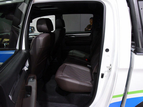 JAC T9 HUNTER EV tout électrique avec un train à double entraînement électrique et une autonomie CLTC de plus de 500 km