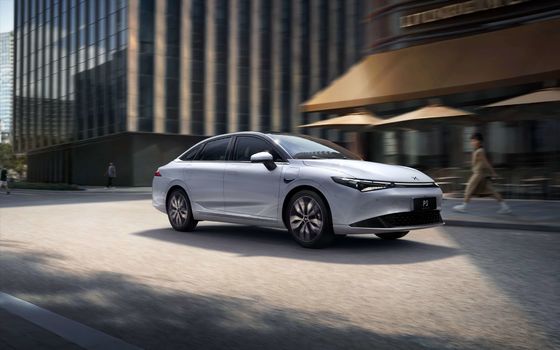 2024 Xpeng P5 Véhicule électrique EV Voiture électrique Longue portée 480km 155KW Puissance 170km/h