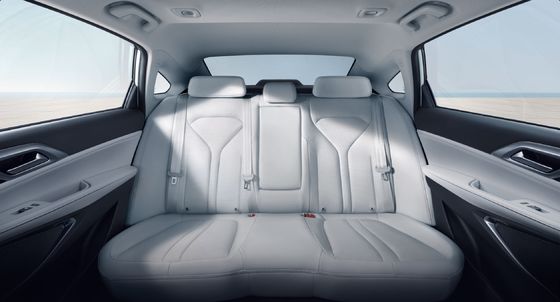 2024 Xpeng P5 Véhicule électrique EV Voiture électrique Longue portée 480km 155KW Puissance 170km/h