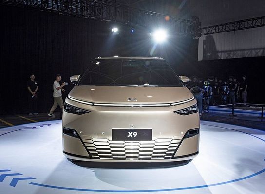 Vente en gros de voitures électriques neuves XPENG X9 2024 Big Mpv 4dw 5 portes 7 sièges Xiaopeng X9 Big Suv Véhicule énergétique