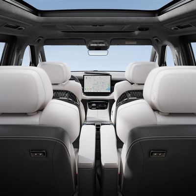 Zeekr 009 Pure Electric Luxury MPV redéfinissant vos attentes de MPVS 140kwh batterie 822km CLTC portée 0-100km/h en 4,5s