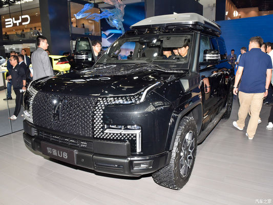 Pré-vente 2024 Salon de l'auto de Pékin BYD Yangwang U8 2024 Luxe hors route véhicule 1197hp 4Motor 4wd voiture électrique Byd U8 hybride