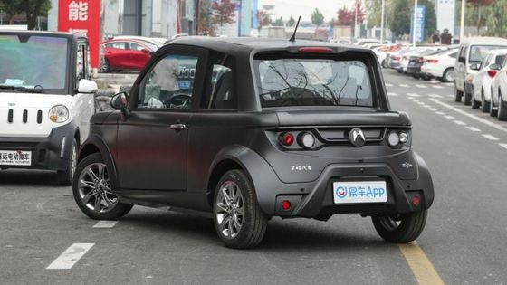 2023 Populaire RHD Huazi Omega Ohmycar Range de voiture électrique pure 128KM Nouveaux véhicules à énergie électrique Mini-voiture