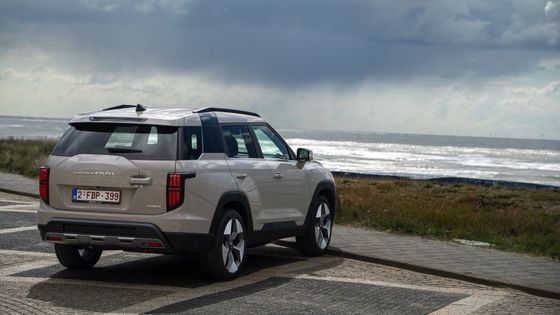 Le plus récent véhicule purement électrique KGM Torres EVS 109mph Vitesse maximale 152kw 207PS Puissance maximale Prêt à aller Voiture électrique pure