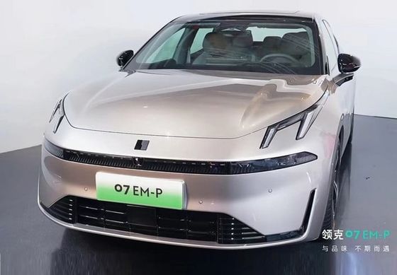 Aujourd'hui le plus récent lancé LYNK & CO 07 EM-P 126km longue portée pro PHEV 160 kW moteur électrique & 350N.m couple nouveau véhicule d'énergie
