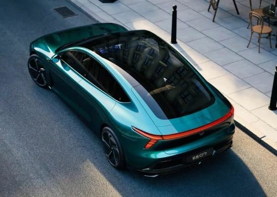 Le plus chaud salon automobile de Pékin Jiyue07 200kw Moteur 27w;S PURE CAR ELECTRIC Avec la vitesse maximale à 200km/h