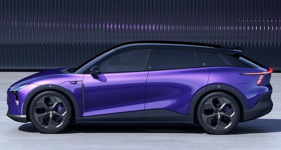 Robot autonome 2024 Jiyue01 200kw Moteur de 272 ch 550km CLTC Autonomie PURE ELECTRIC AUTO Avec une vitesse maximale de 200km/h