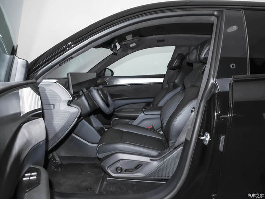 Robot autonome 2024 Jiyue01 200kw Moteur de 272 ch 550km CLTC Autonomie PURE ELECTRIC AUTO Avec une vitesse maximale de 200km/h