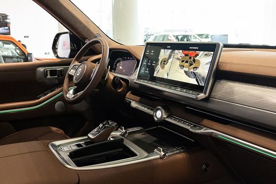 GWM TANK SUV tout-terrain de luxe PHEV AWD Traction à 190 km/h Vitesse maximale Avec moteur V6 de 3,0 tonnes 360 PS et temps de charge rapide de 0,4h