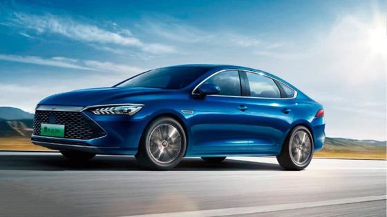 Nouveau véhicule hybride 2024 BYD Qin L Dm-i 1.5T 101Ps.L4 moteur avec 218Ps puissance du moteur électrique 180km/h vitesse maximale