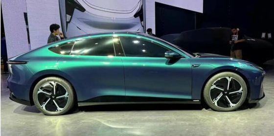 Prévente de véhicule purement électrique Jiyue07 de marque commune Geely&Baidu avec 200 kW/271P.s de puissance moteur 2WD transmission 4 portes/5 sièges