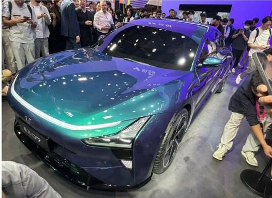 Prévente de véhicule purement électrique Jiyue07 de marque commune Geely&Baidu avec 200 kW/271P.s de puissance moteur 2WD transmission 4 portes/5 sièges