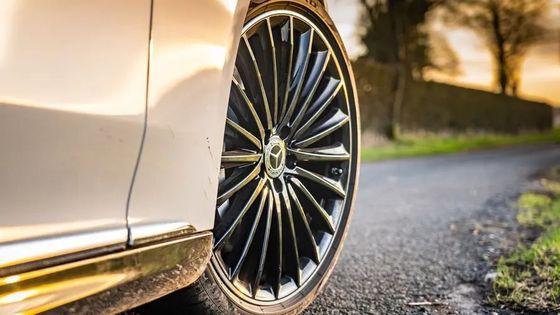 Le véhicule électrique le plus convaincant Mercedes-Benz EQE 300 Sedan 525km gamme 180kw/245P.s puissance w 210kmh vitesse maximale