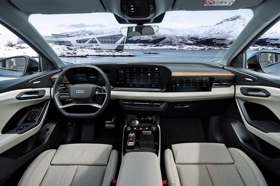 Longue autonomie réclamée avec une charge super rapide de 270 kW et un équipement généreux à l'Audi Q6e-tron, un véhicule purement électrique de 285 kW.