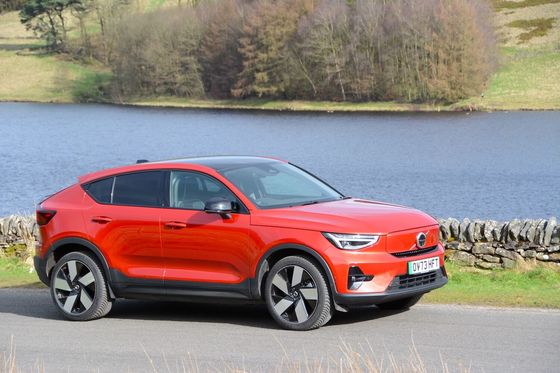 Tout autour EV Volvo EC40 Ultimate Twin Motor avec WLTP 326Miles 4,7sec accélération de 0 à 62 mph 408 chevaux du moteur