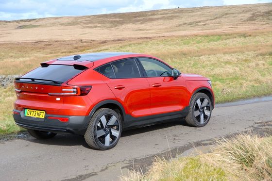 Tout autour EV Volvo EC40 Ultimate Twin Motor avec WLTP 326Miles 4,7sec accélération de 0 à 62 mph 408 chevaux du moteur