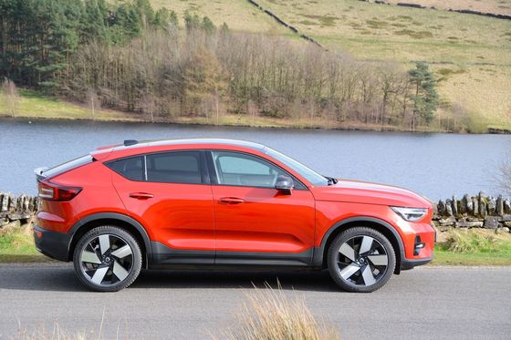 Tout autour EV Volvo EC40 Ultimate Twin Motor avec WLTP 326Miles 4,7sec accélération de 0 à 62 mph 408 chevaux du moteur