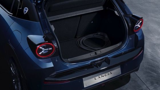 Première voiture électrique de Lancia Ypsilon avec moteur avant pour 154 chevaux et 260 Nm