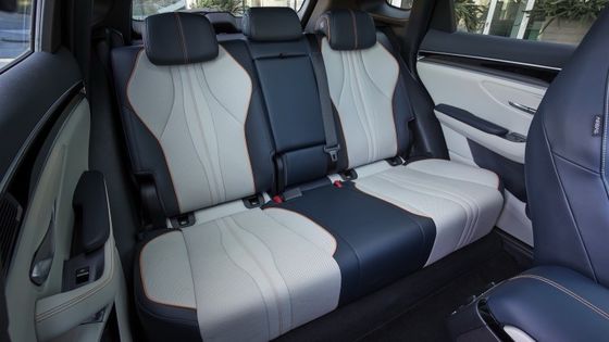 FWD 1.5L Engine At BYD SEAL U DM-i PHEV voiture électrique avec moteur électrique 18.3kwh batterie puissance maximale 214bhp