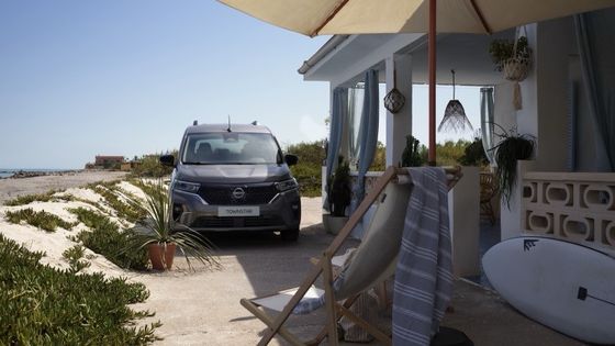 Position de conduite confortable et cabine pratique avec une bonne valeur Nissan Townstar MPV Pure Ev avec WLTP 285km