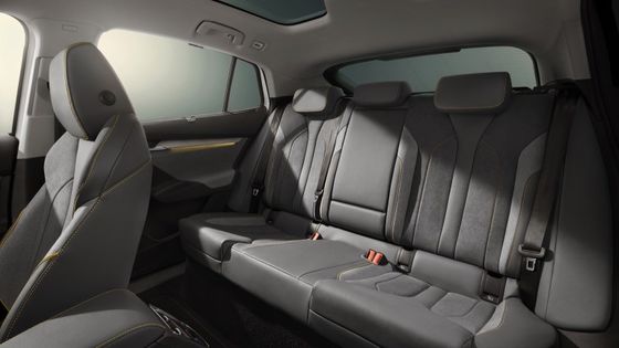 Confortable et pratique Fabriqué par Skoda Enyaq Coupe60 Les voitures électriques pures 132kw/179Ps Puissance totale WLTP 408km