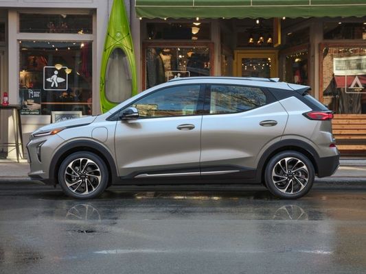 Un véhicule électrique de haute technologie surprenant à la Chevrolet Bolt EUV Electric Carwtih 238 miles Range Nouveau SUV électrique