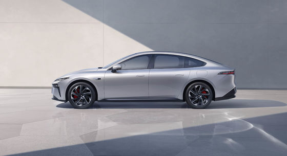 2024 puissant Dongfeng Eπ 007 200Pro EREV 200km CLTC 160kw moteur puissance 310N.m couple avec 7,2s 0-100km/h accélération