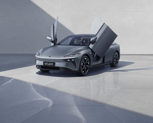 2024 puissant Dongfeng Eπ 007 200Pro EREV 200km CLTC 160kw moteur puissance 310N.m couple avec 7,2s 0-100km/h accélération