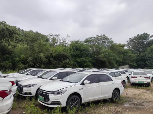 Véhicules d'occasion à énergie nouvelle / BYD, Volkswagen, Great Wall, Geely, Li Auto, Xiaomi, etc. âgés de 2 à 5 ans ou de 6 à 10 ans avec des rapports d'inspection de tiers.