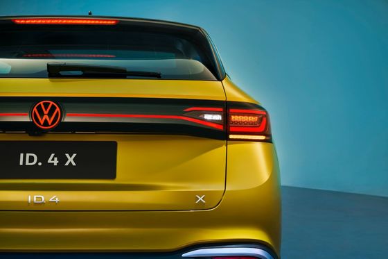 125KW EV Compact SUV VW ID4 X Pro New Energy Luxury Electric Vehicles 160Km/H