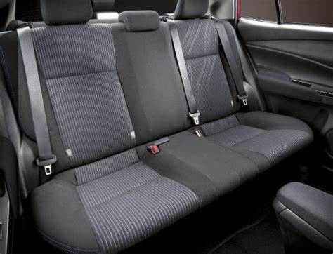 Toyota Vios Medium Electric Cars 190km/H Max Speed FWD 5 Seater Sedan