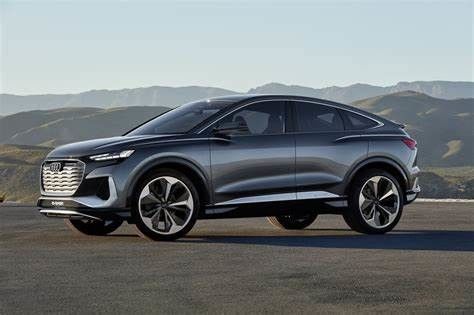 160km/h Large Electric Vehicles Audi Q4 E-Tron 5 Seat 5 Door Electric Car