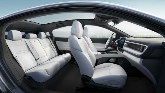 Xpeng G6 Electric Vehicle Mid Size Crossover SUV EV Electric Car Long Range 580km With 0.32h