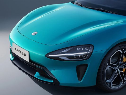 Brand New Xiaomi SU7 Sedan 475kW Or 664bhp Power 165mph New Energy Vehicle