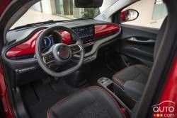 2024 FIAT 500e FWD Mini electric Cars 42kwh battery with 94mph top speed