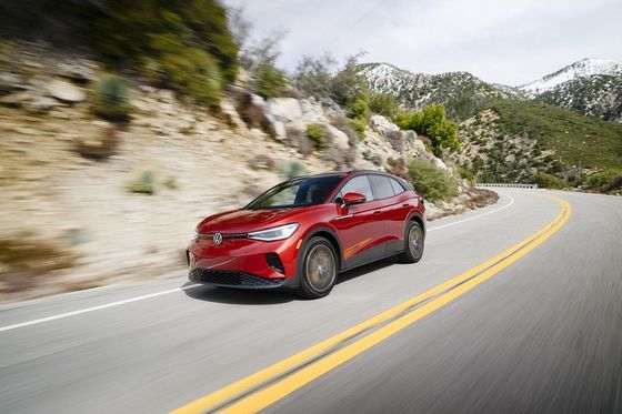 201P.s horsepower RWD up to 290miles EPA range at 2024 Volkswagen ID4 pure electric cars
