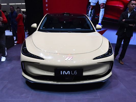2024 Pure Electric Hatchback IM L6 Electric Car With Range 770km