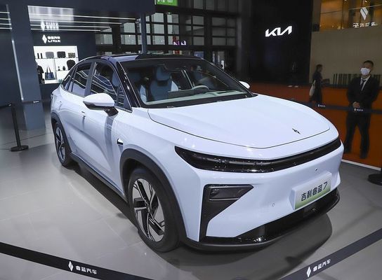 2024 Livan 7 Geely Ruilan 7 EV Car LHD in stock battery 450km ev cars new energy vehicles car pure electric