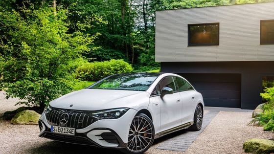 Super long range electric vehicle Mercedes-Benz EQE AMG 53 4MATIC+with 460kw/625P.s motorpower 220km/h top speed