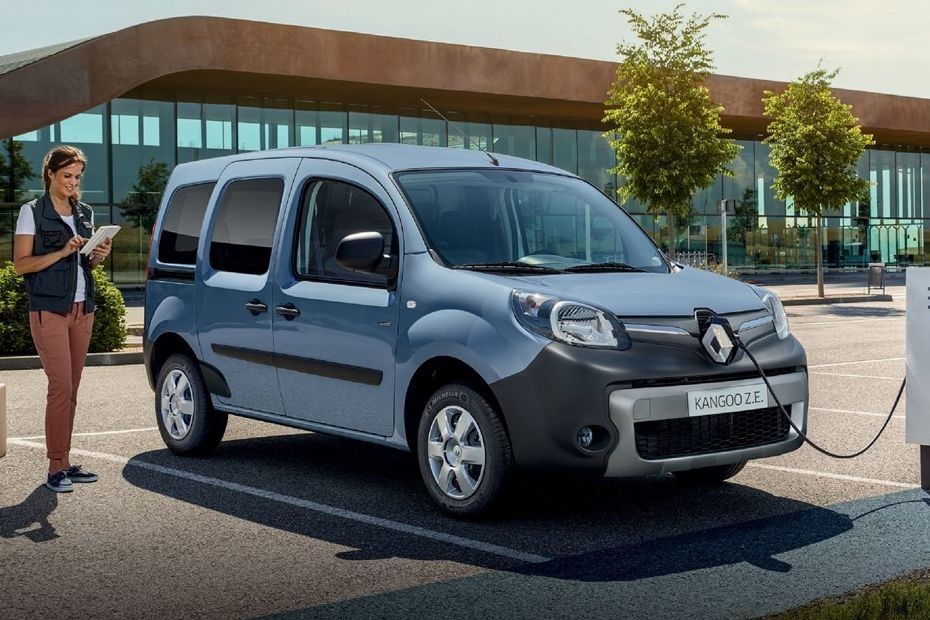 2 Seater Van avec le meilleur prix chez Renault Kangoo, et confortable aux caractéristiques, au kilomètrage, à l'allocation des places, et aux performances de moteur