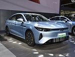2024 Chery Fengyun A8 voitures électriques hybrides prêtes à la vente avec une vitesse maximale de 185 km / h