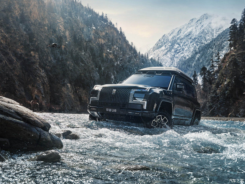 Pré-vente 2024 Salon de l'auto de Pékin BYD Yangwang U8 2024 Luxe hors route véhicule 1197hp 4Motor 4wd voiture électrique Byd U8 hybride