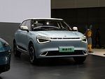Pure Electric Vehicle Dongfeng Nano 01 2024 330Liter With 140km/h Maximum Speed China New Energy Electric Car