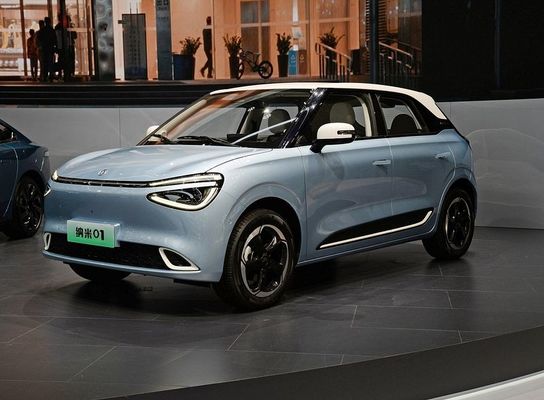 Pure Electric Vehicle Dongfeng Nano 01 2024 330Liter With 140km/h Maximum Speed China New Energy Electric Car